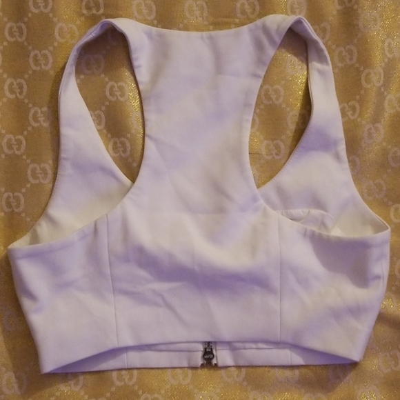Elisabeth and James white vest - Picture 4 of 8